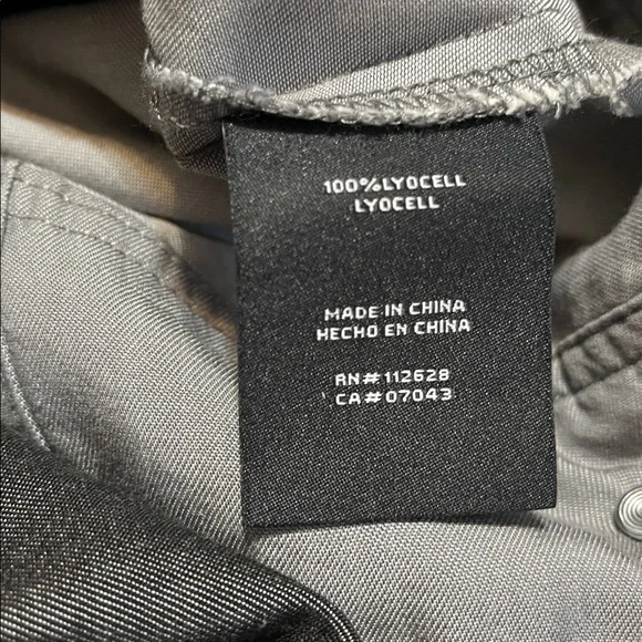 Tahari Lyocell Pintuck Jacket in Green/Black/Blue-Gray Size Medium NEW - Picture 14 of 14